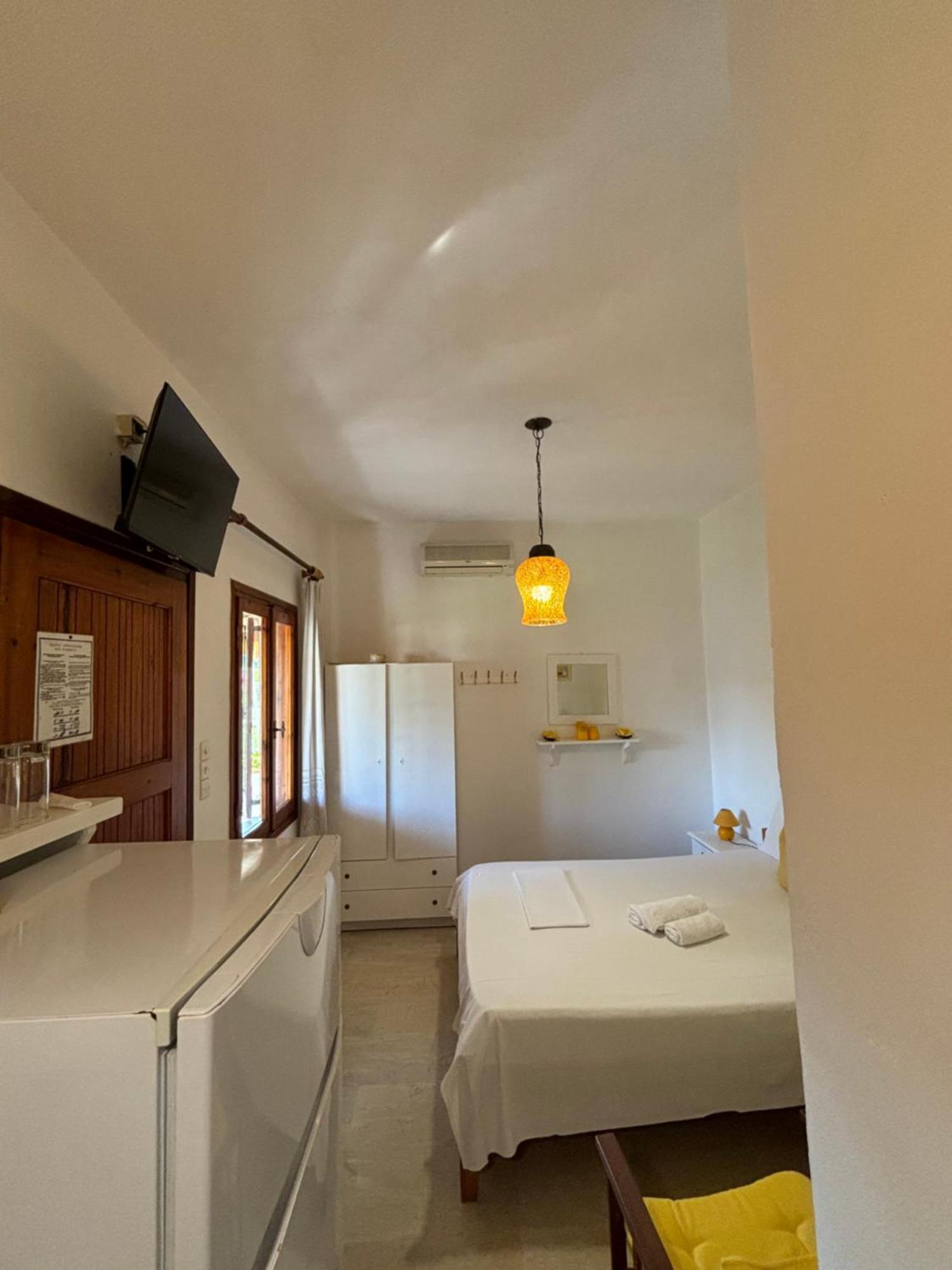 Marias Apartments Vasilika  Phòng bức ảnh